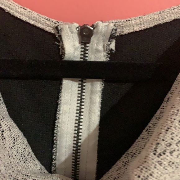 Sleeveless Cowl / Off Shoulder Mini Dress - Picture 4 of 7